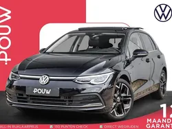 Zwart Gebruikt 2022 VW Golf VIII Hatchback | € 27.450 (Iets duurder)