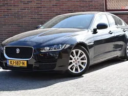Zwart Gebruikt 2016 Jaguar XE Prestige Sedan | € 5.449