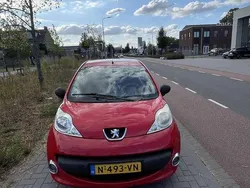 Rood Gebruikt 2006 Peugeot 107 Hatchback | € 975 (Super prijs)