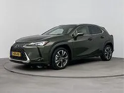 Terrane khaki (donker groen metallic) Gebruikt 2024 Lexus UX 300e Luxury Line SUV | € 47.450