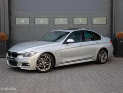 Grijs Gebruikt 2016 BMW 330e Executive Sedan | € 16.740 (Eerlijke prijs)