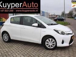Wit Gebruikt 2013 Toyota Yaris Hybrid Hatchback | € 7.350