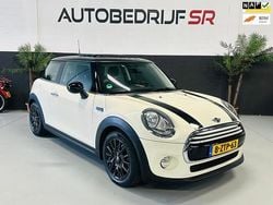 Wit Gebruikt 2015 Mini Cooper Business Hatchback | € 8.950 (Goede deal)