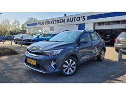 Grijs Gebruikt 2022 Kia Stonic SUV | € 19.500 (Goede deal)