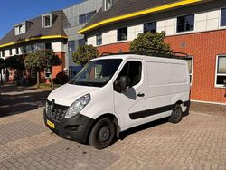 Wit Gebruikt 2017 Renault Master Van | € 10.500 (Goede deal)