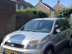 Grijs Gebruikt 2008 Ford Fusion Futura MPV | € 4.200 (Eerlijke prijs)