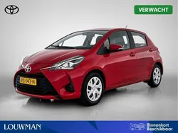 Rood Gebruikt 2017 Toyota Yaris Hatchback | € 12.950 (Goede deal)