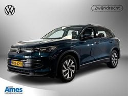 Blauw Gebruikt 2024 VW Tiguan Edition SUV | € 44.995 (Super prijs)