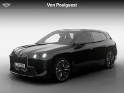 Saphirschwarz metallic (zwart metallic) Nieuw 2025 BMW iX Comfort Edition SUV | € 109.032 (Super prijs)