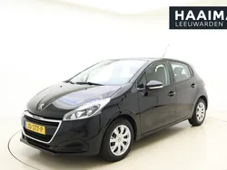 Zwart Gebruikt 2016 Peugeot 208 Active Hatchback | € 9.945 (Duur)