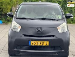 Paars Gebruikt 2010 Toyota iQ Comfort Hatchback | € 2.599 (Eerlijke prijs)