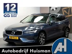 Blauw Gebruikt 2018 Volvo V60 Momentum Stationwagen | € 23.888 (Duur)