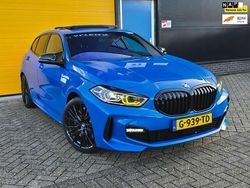Blauw Gebruikt 2019 BMW 118 Hatchback | € 18.850 (Eerlijke prijs)