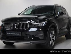 Black stone Gebruikt 2022 Volvo XC40 Core SUV | € 37.995 (Iets duurder)