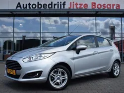 Grijs Gebruikt 2015 Ford Fiesta Titanium Hatchback | € 7.950 (Eerlijke prijs)