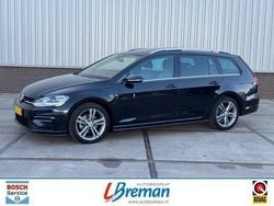 Zwart Gebruikt 2020 VW Golf VII R-line Stationwagen | € 22.495 (Goede deal)