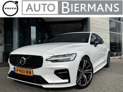 Wit Gebruikt 2021 Volvo S60 R-Design Sedan | € 33.890 (Eerlijke prijs)