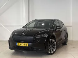 Zwart Gebruikt 2021 Skoda Enyaq iV SUV | € 27.888 (Eerlijke prijs)