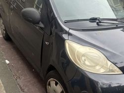 Zwart Gebruikt 2006 Peugeot 107 Hatchback | € 1.000 (Eerlijke prijs)