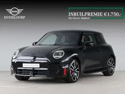 Zwart Nieuw 2025 Mini Cooper Hatchback | € 45.890
