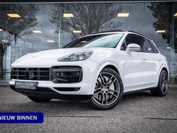 Wit Gebruikt 2018 Porsche Cayenne Turbo SUV | € 69.900