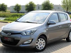 Grijs Gebruikt 2012 Hyundai i20 Hatchback | € 6.999 (Iets duurder)