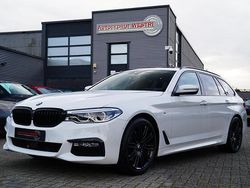 Wit Gebruikt 2018 BMW 530 Executive Stationwagen | € 27.995 (Goede deal)