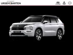 Wit Nieuw 2025 Mitsubishi Outlander P-HEV Instyle SUV | € 62.830 (Eerlijke prijs)