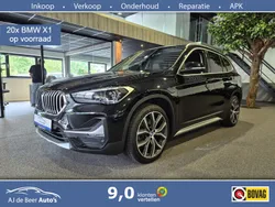 Zwart Gebruikt 2022 BMW X1 Executive SUV | € 32.990 (Eerlijke prijs)