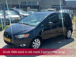 Zwart Gebruikt 2009 Mitsubishi Colt Invite Hatchback | € 3.490 (Eerlijke prijs)
