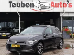 Zwart Gebruikt 2020 VW Golf VII R-line Hatchback | € 27.495 (Eerlijke prijs)