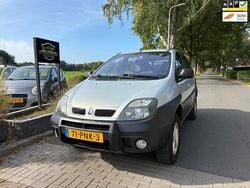 Grijs Gebruikt 2002 Renault Scénic Sportway MPV | € 1.200 (Eerlijke prijs)