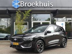 Zwart Gebruikt 2025 Ford Kuga ST-Line X SUV | € 41.900 (Goede deal)