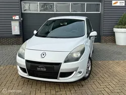 Wit Gebruikt 2011 Renault Scénic III Dynamique MPV | € 3.500 (Eerlijke prijs)