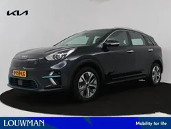 Donker blauw metallic Gebruikt 2022 Kia e-Niro SUV | € 25.745 (Super prijs)