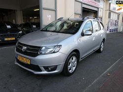 Grijs, metallic lak Gebruikt 2014 Dacia Logan MCV Prestige MPV | € 5.995 (Eerlijke prijs)