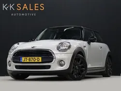 Wit Gebruikt 2016 Mini Cooper Business Hatchback | € 11.440 (Super prijs)