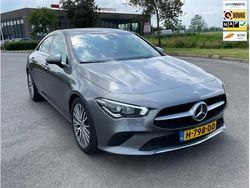 Grijs, metallic lak Gebruikt 2020 Mercedes CLA180 Business Sedan | € 25.450 (Goede deal)