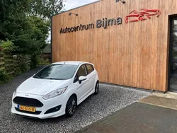 Wit Gebruikt 2017 Ford Fiesta ST-Line Hatchback | € 10.250 (Eerlijke prijs)