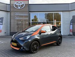 Grijs Gebruikt 2021 Toyota Aygo X SUV | € 11.740