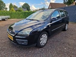 Zwart Gebruikt 2007 Ford Focus Stationwagen | € 450 (Super prijs)