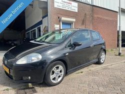 Zwart Gebruikt 2007 Fiat Grande Punto Active Hatchback | € 1.849 (Eerlijke prijs)