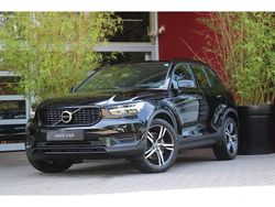 Zwart Gebruikt 2019 Volvo XC40 R-Design SUV | € 30.900 (Eerlijke prijs)