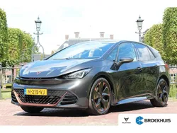 Grijs Gebruikt 2021 Cupra Born Hatchback | € 23.400 (Eerlijke prijs)