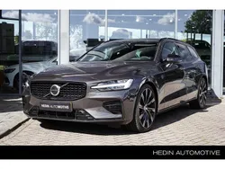 Grijs Gebruikt 2024 Volvo V60 Plus Stationwagen | € 52.995