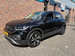 Zwart Gebruikt 2021 VW T-Cross Style SUV | € 22.755 (Eerlijke prijs)