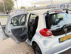 Blauw Gebruikt 2007 Toyota Aygo Hatchback | € 3.000 (Eerlijke prijs)