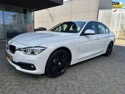Wit Gebruikt 2018 BMW 318 Executive Sedan | € 19.999 (Super prijs)