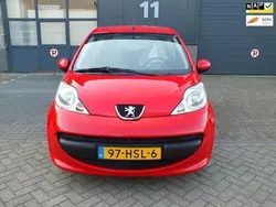 Rood Gebruikt 2009 Peugeot 107 Hatchback | € 2.999 (Eerlijke prijs)