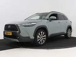 Groen Gebruikt 2025 Toyota Corolla Cross Style SUV | € 41.495 (Duur)